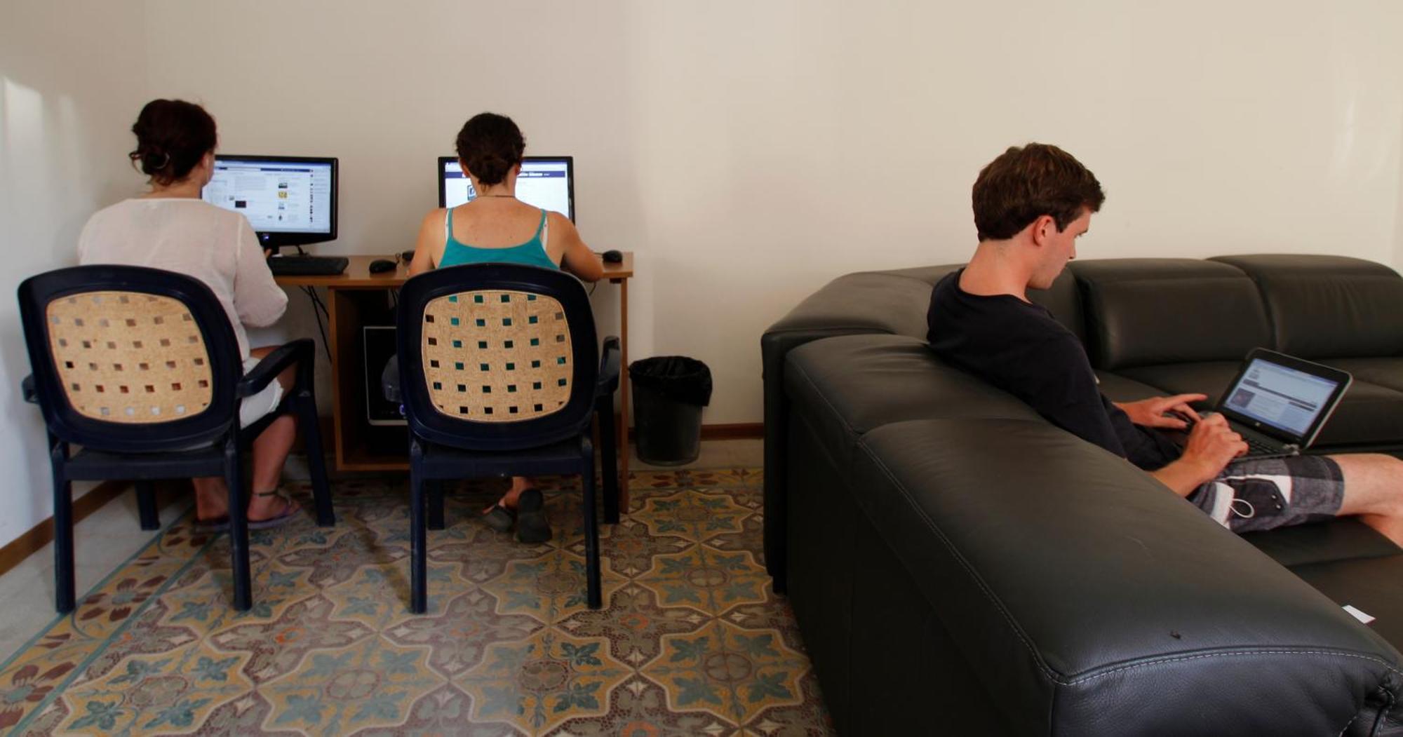 Corner Hostel Σλιέμα Εξωτερικό φωτογραφία