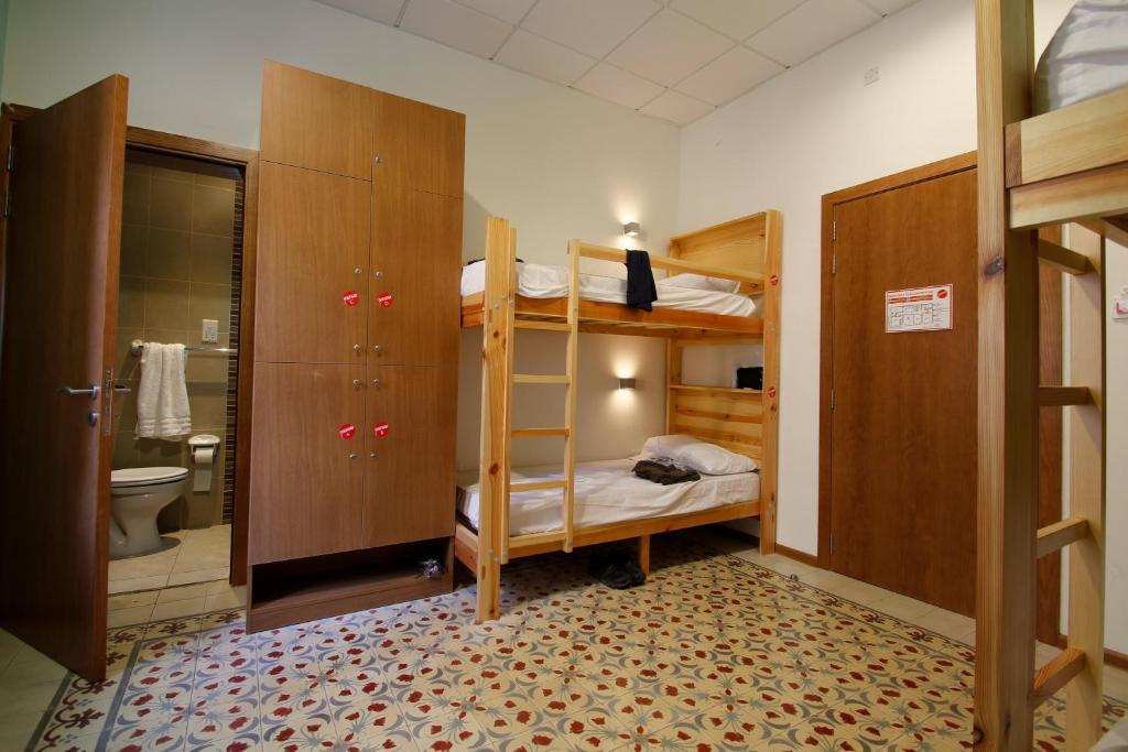 Corner Hostel Σλιέμα Δωμάτιο φωτογραφία